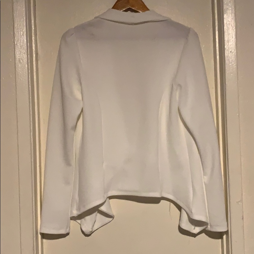 White blazer - Picture 2 of 2